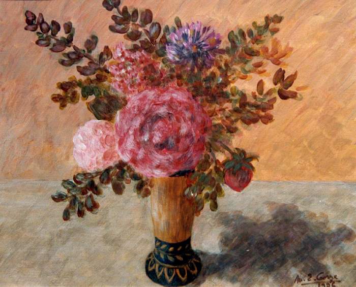 Bouquet de fleurs au vase jaune